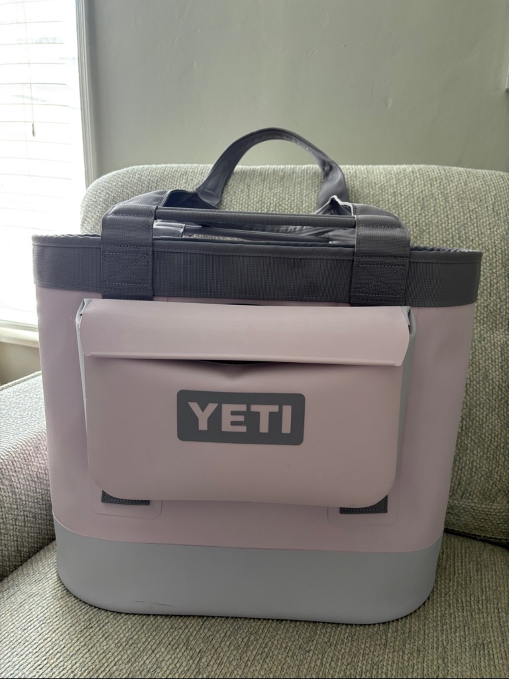 Yeti Camino 35 Tote Bag Cherry Blossom